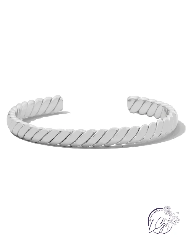 Twisted Classic Cable Cuff