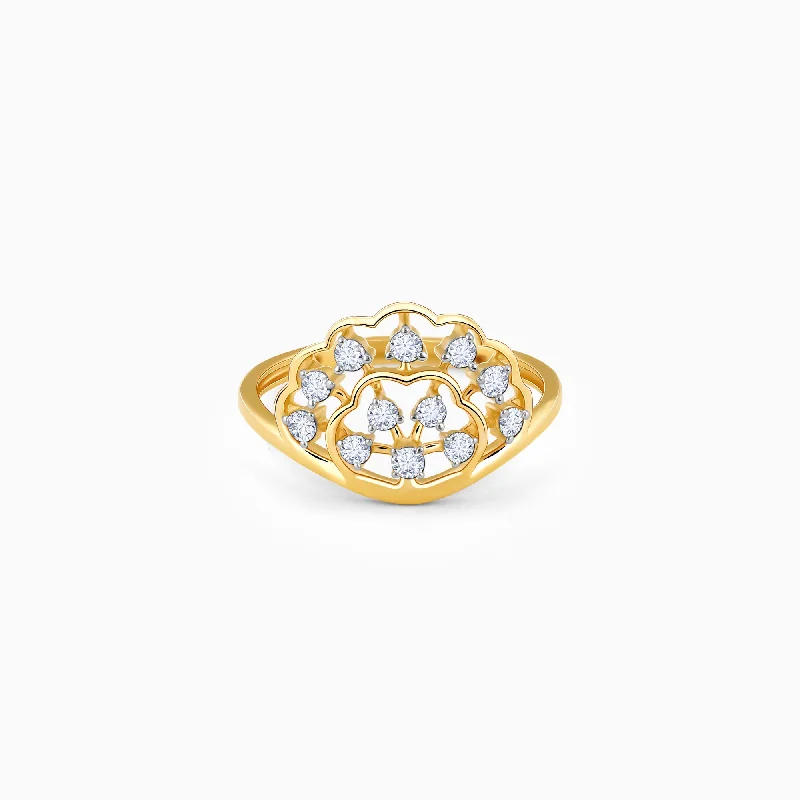 Gold Fanfare Diamond Ring