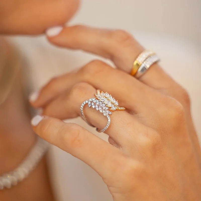 White and Yellow Gold Greek Leaves Diamond Ring