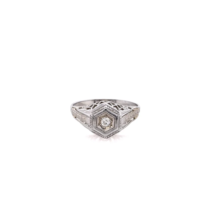 Estate 18 Karat White Gold Filagree and Diamond Ring